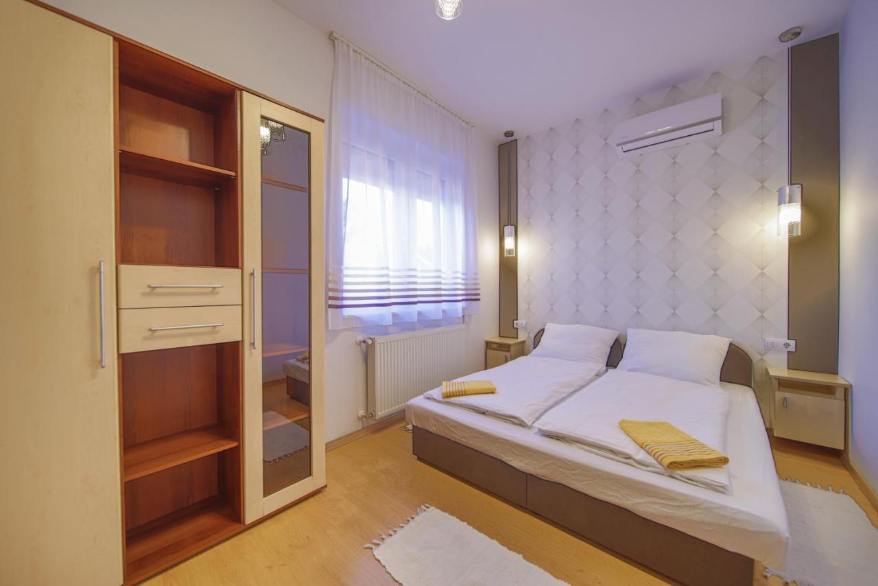 Kalvin Utcai Apartmanok Hajdúszoboszló Dış mekan fotoğraf