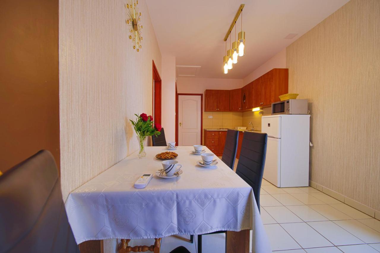 Kalvin Utcai Apartmanok Hajdúszoboszló Dış mekan fotoğraf