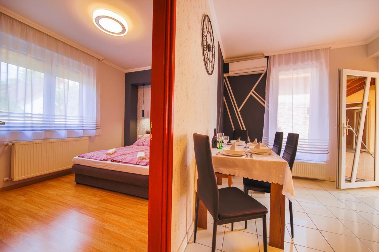 Kalvin Utcai Apartmanok Hajdúszoboszló Dış mekan fotoğraf